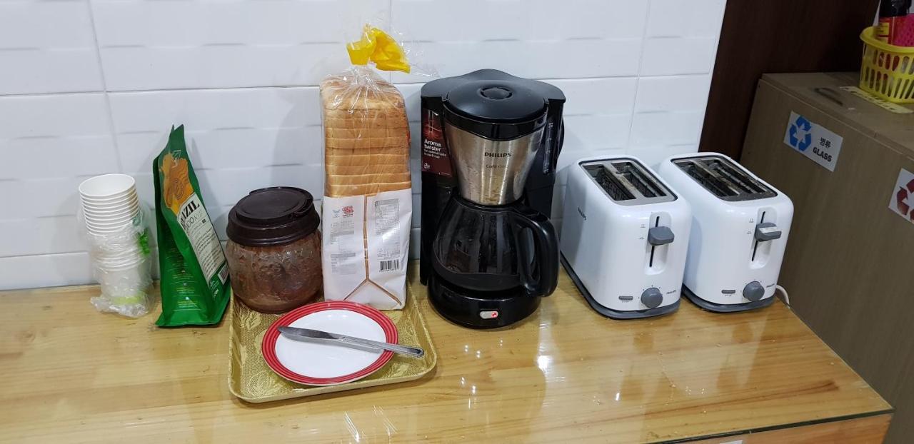 Seom Guesthouse Сеогвипо Екстериор снимка
