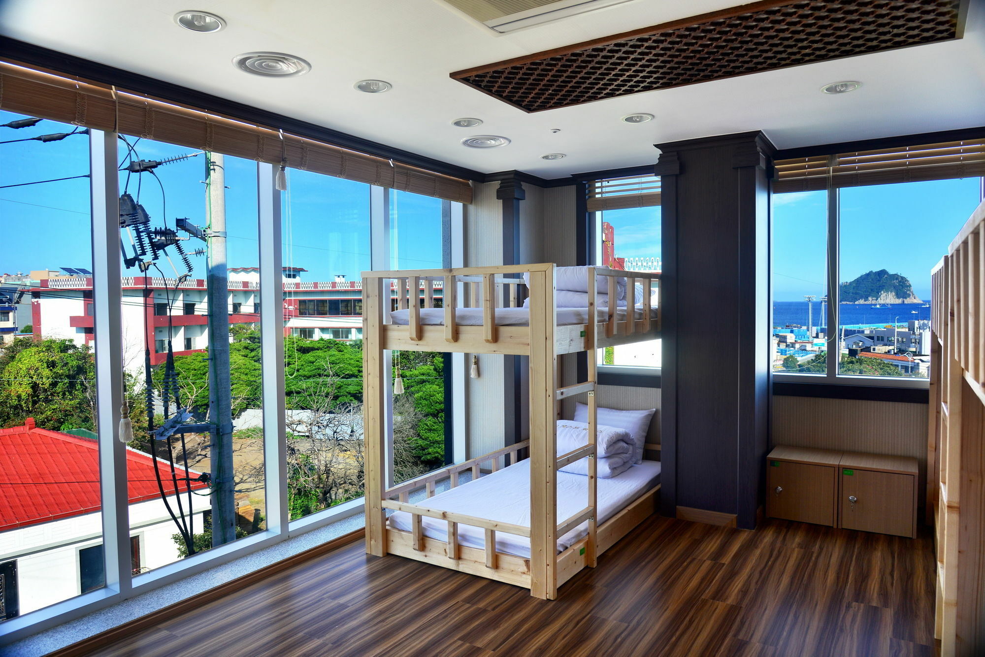 Seom Guesthouse Сеогвипо Екстериор снимка